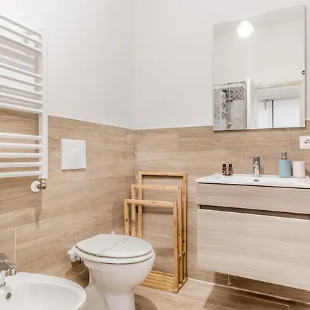 Apartment Trastevere Station Gold